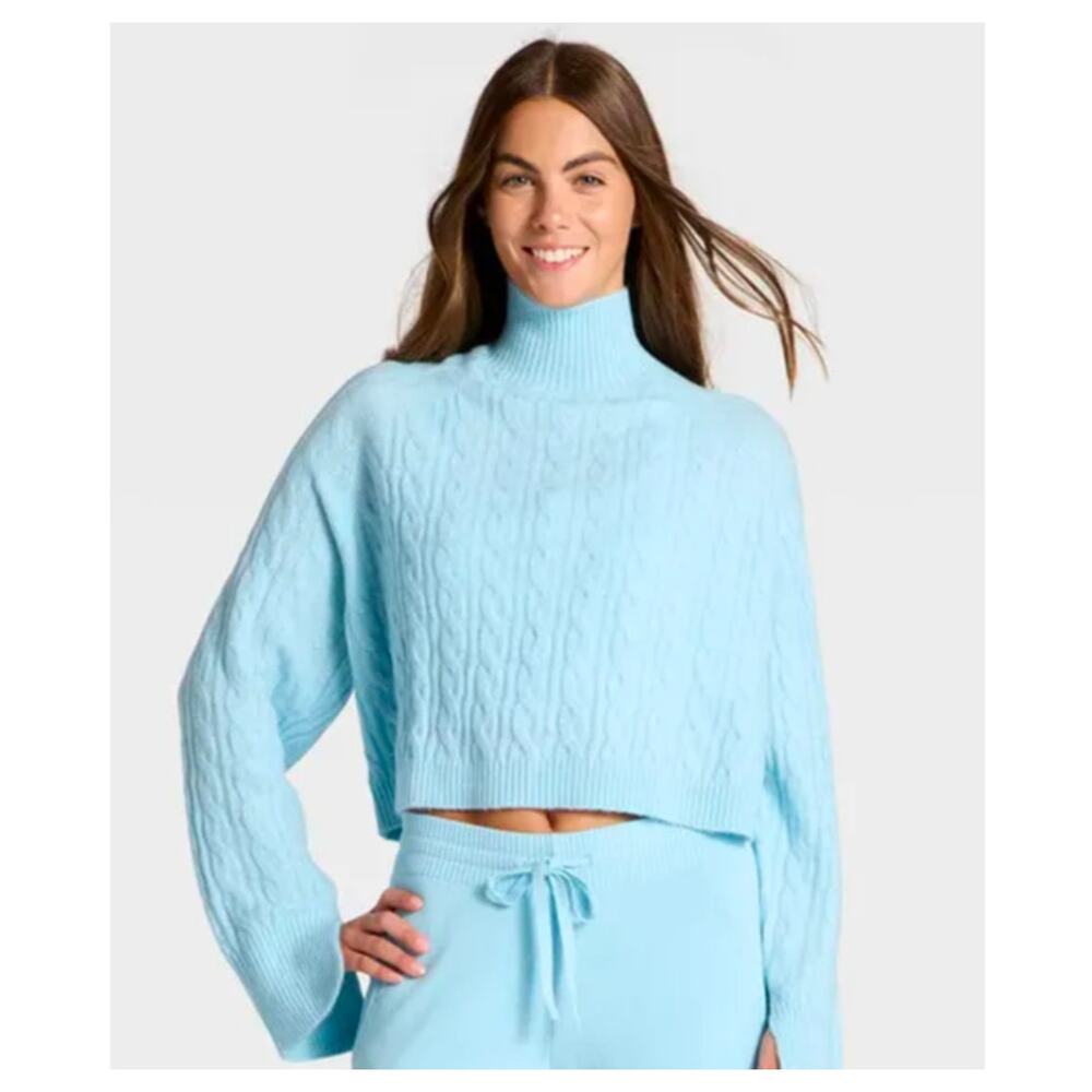 JoyLab Blue Turtle Neck Cropped Sweatshirt Large